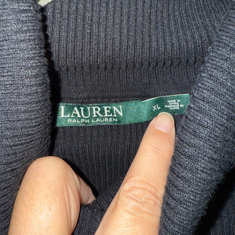 Ralph Lauren Classic Black Turtleneck Sweater - Picture 3 of 5